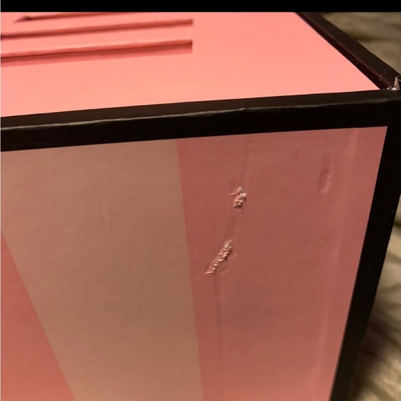 Victoria’s Secret Gift Card Stand Prop Display Pink Rare HTF - Picture 3 of 4